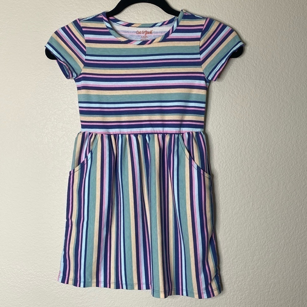 Cat & Jack striped girls short sleeve dress Sz 6 pockets
